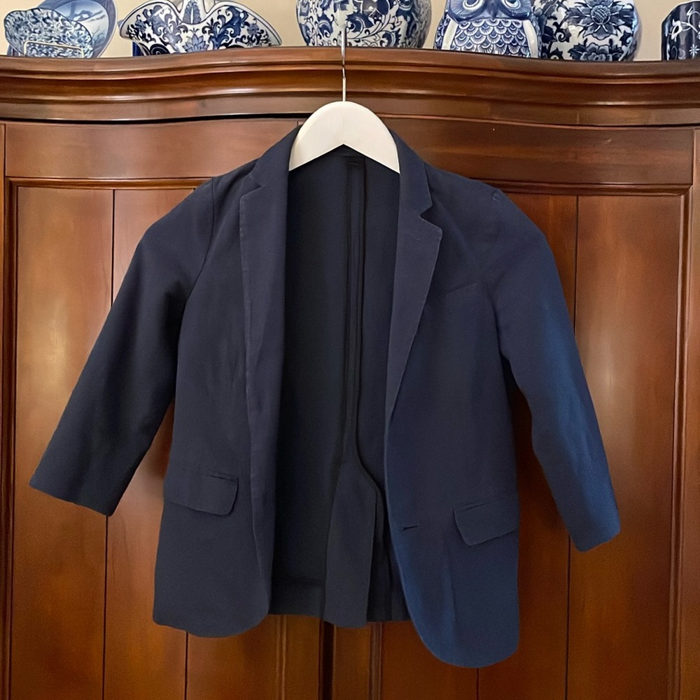 Size 7 boys jacketed. Crewcuts. Good condition